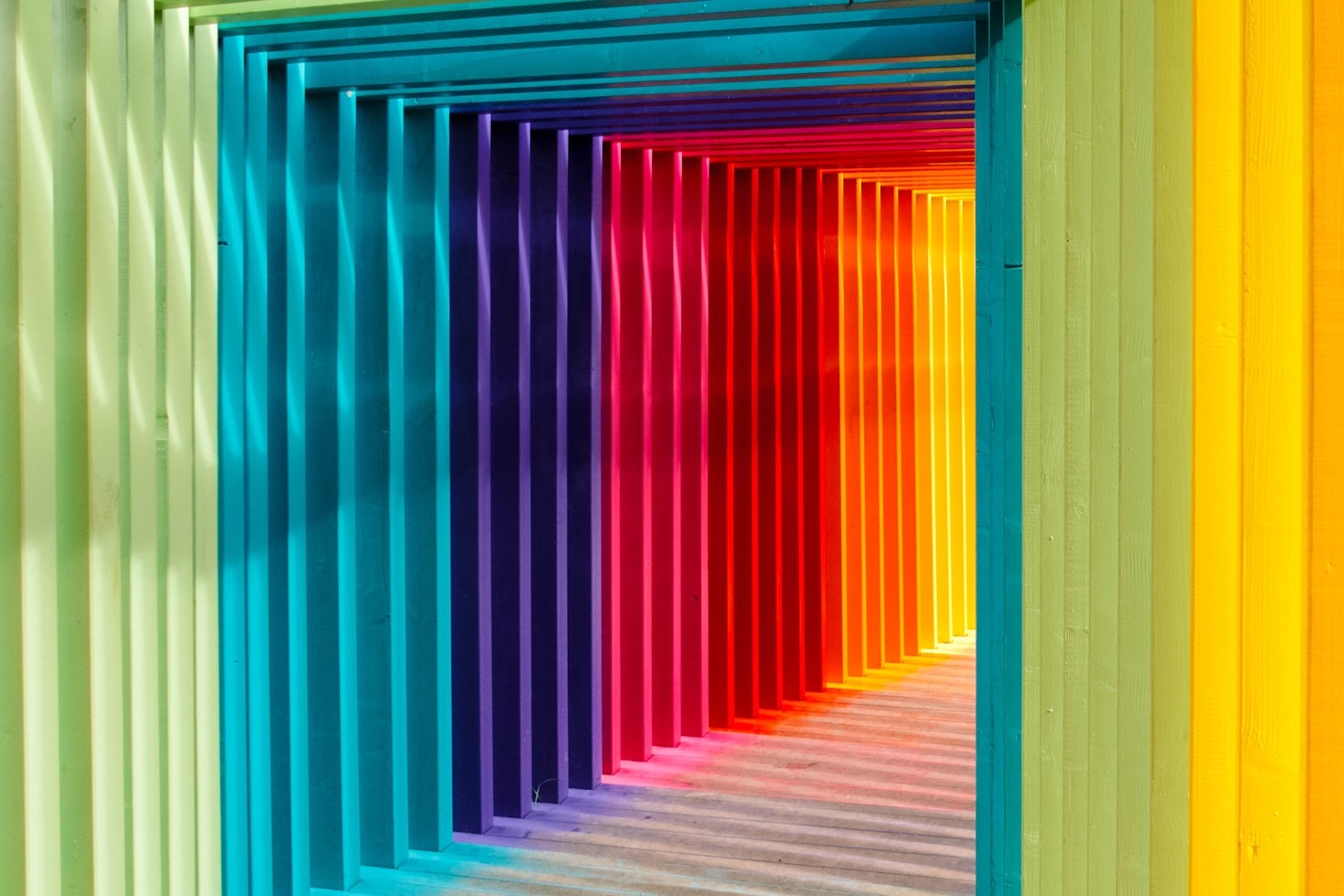 Understanding Seasonal Color Theory for Styling